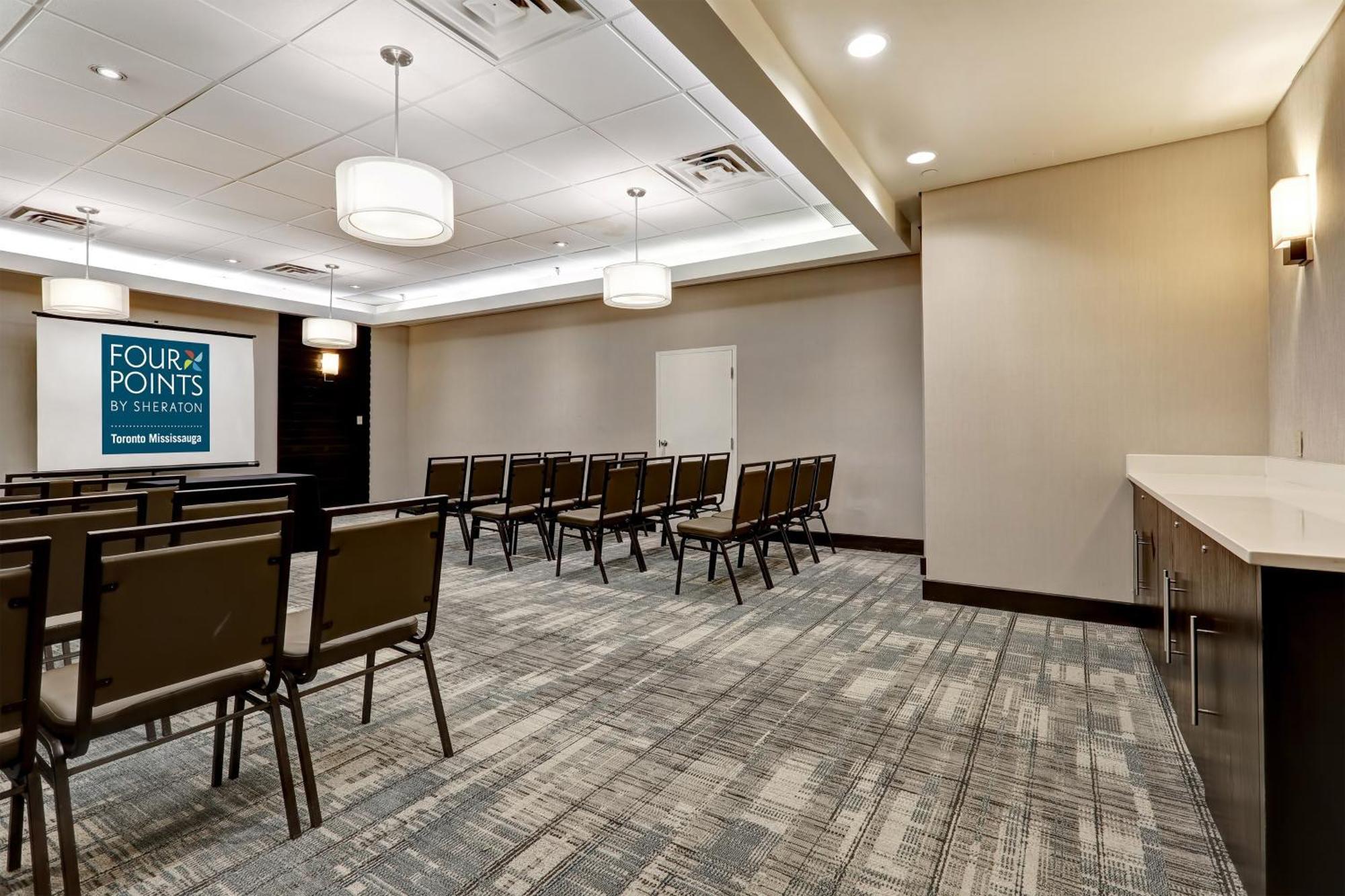 Four Points By Sheraton Toronto Μισισάουγκα Εξωτερικό φωτογραφία