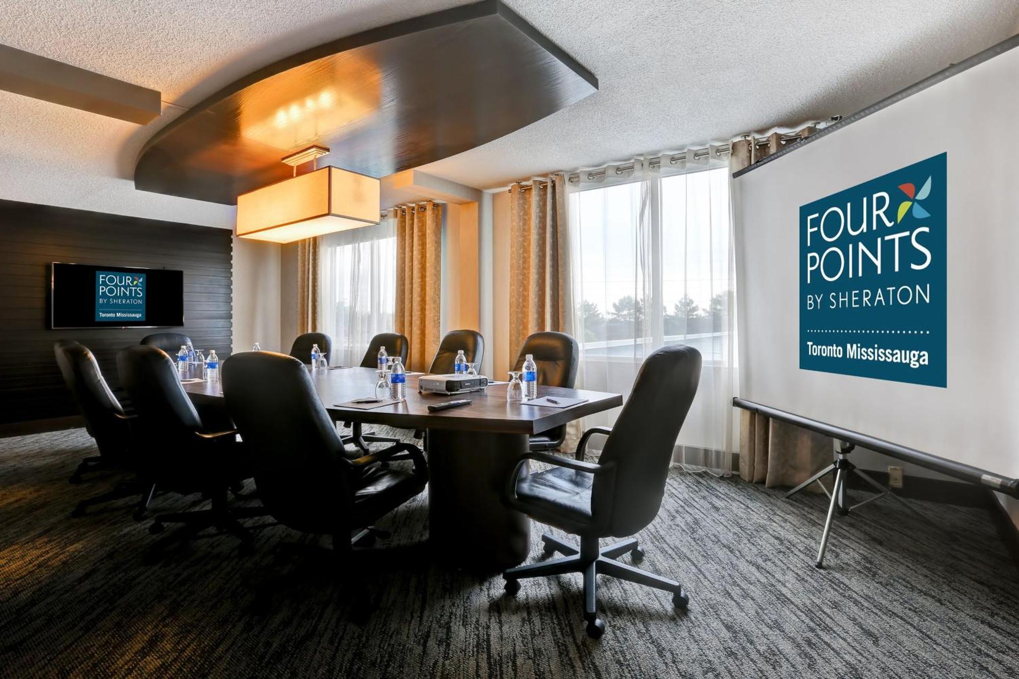 Four Points By Sheraton Toronto Μισισάουγκα Εξωτερικό φωτογραφία