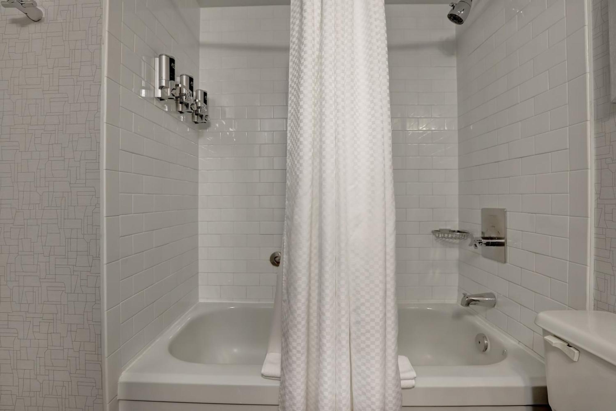 Four Points By Sheraton Toronto Μισισάουγκα Εξωτερικό φωτογραφία